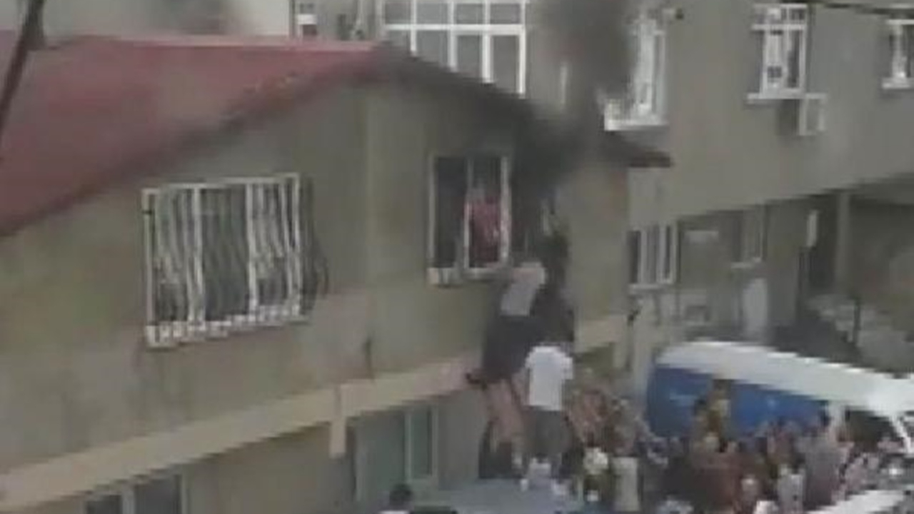 Anne ve çocukları yangından böyle kurtarıldı