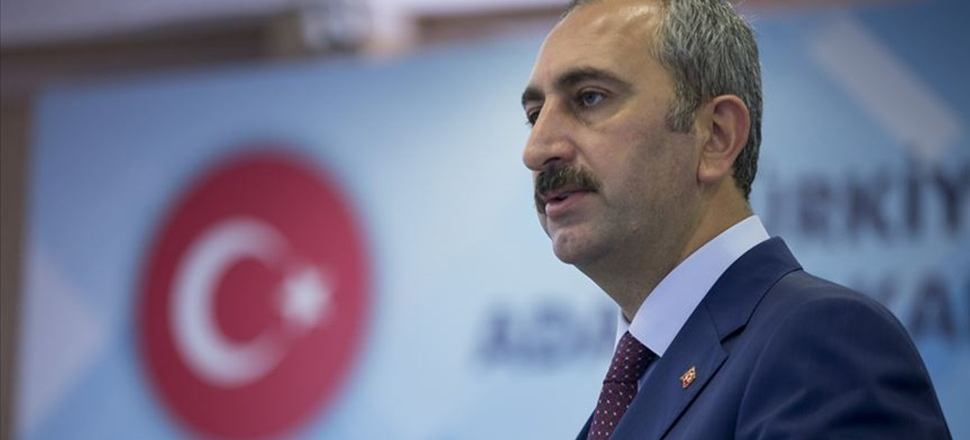 'Şaklabanlık yapacaksan çok güzel sahneler var'