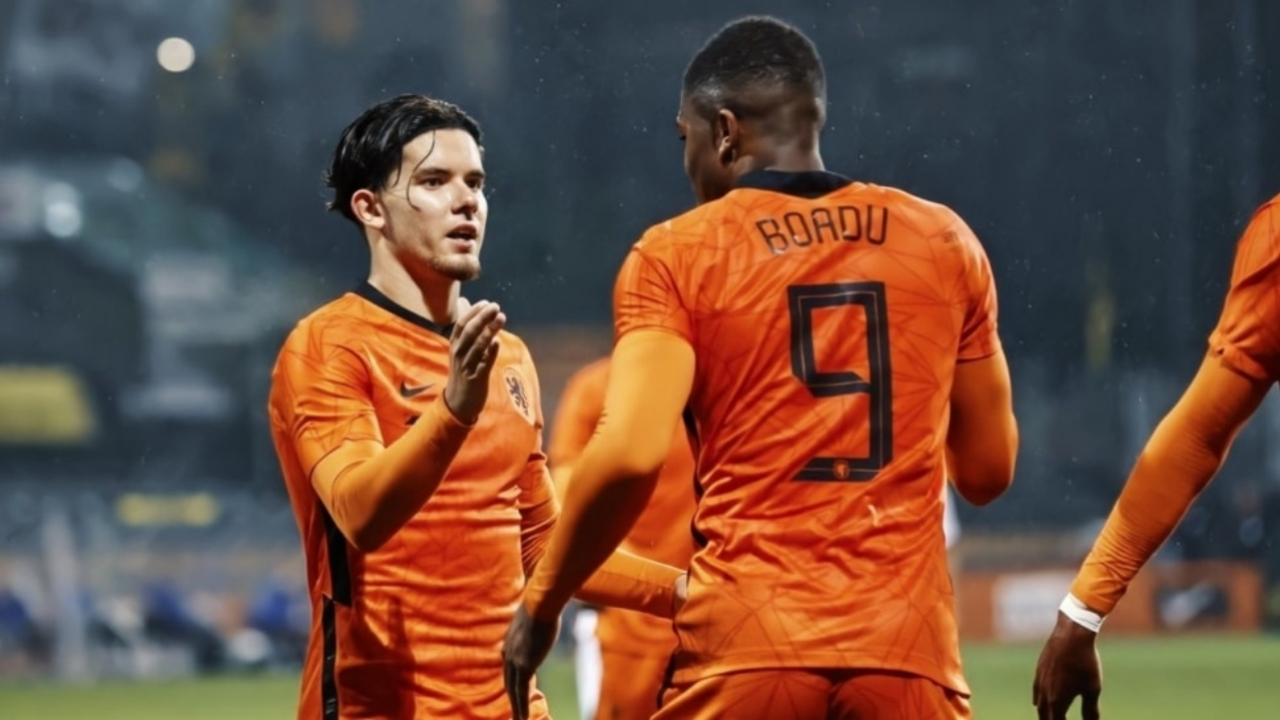 Ferdi Kadıoğlu attı, Hollanda kazandı