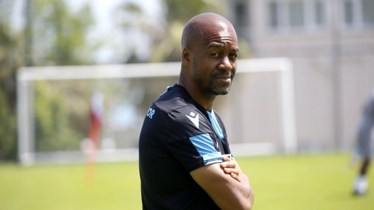 Eddie Newton: Kafamdaki soruların cevabını İslamiyet'te buldum