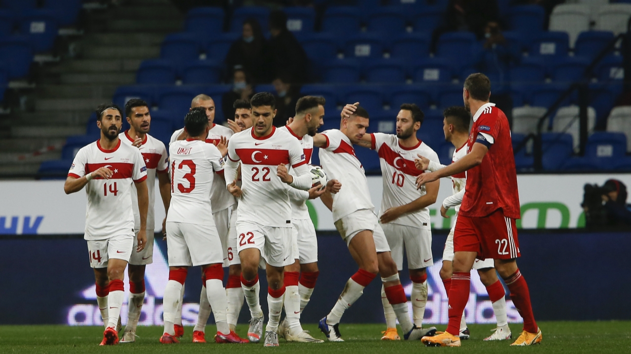 A Milli Takım, Moskova'da direklere takıldı