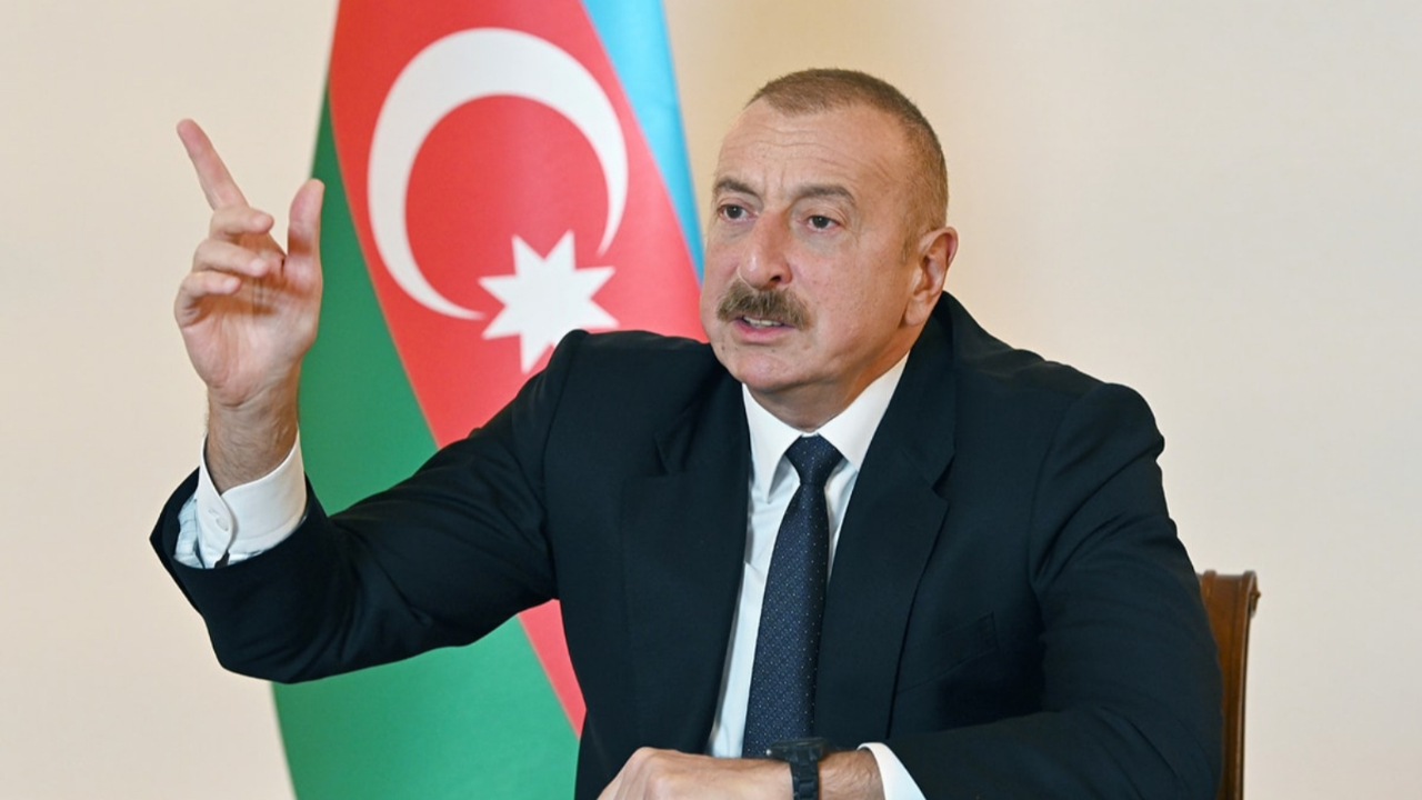 'Ermenistan'ı ücretsiz silahlandırıyor!'