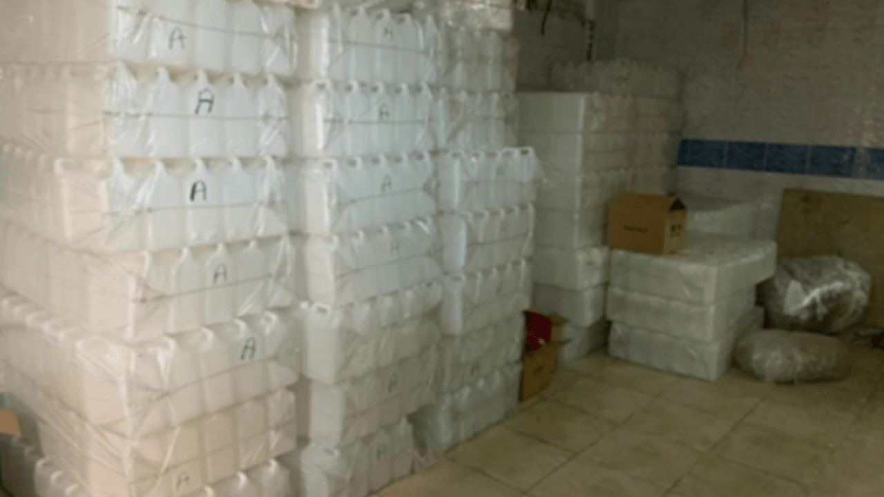 İstanbul'da 6 ton etil alkol ele geçirildi