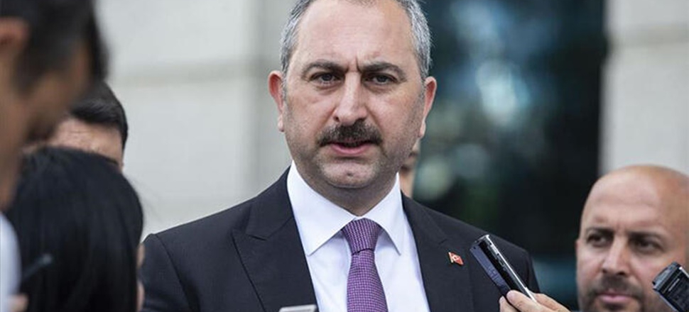 Bakan Gül: Bu paylaşım bir yüksek mahkeme üyesine yakışmaz