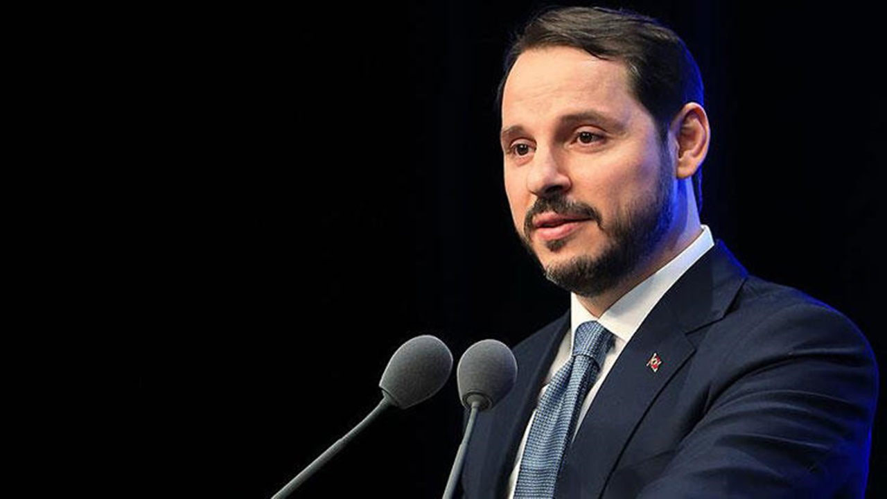 Bakan Albayrak: OECD'de 1, dünyada 2'nciyiz!