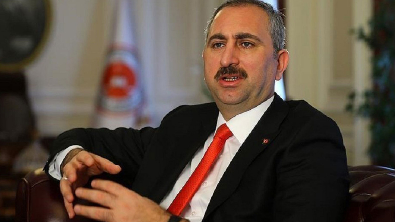 "Işıkları millet açar, millet kapatır"