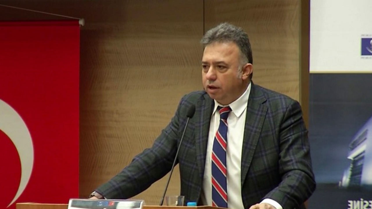AYM üyesi Yıldırım özür diledi