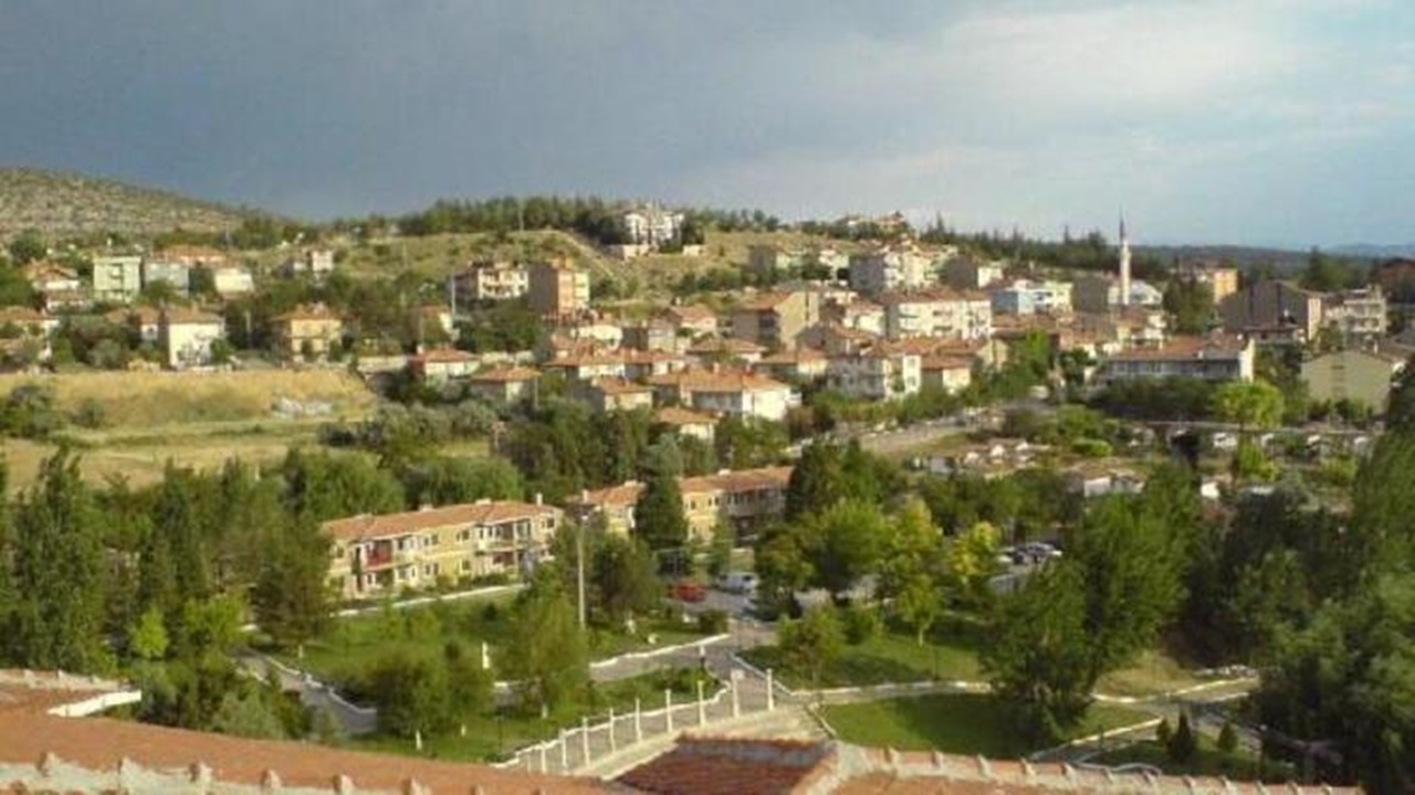 Bir ilçede vakalar arttı, ev ziyaretleri yasaklandı