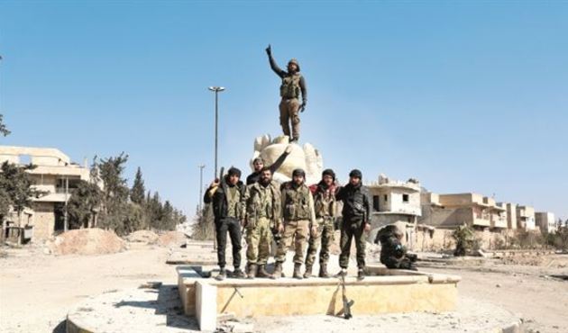 Irak güçleri Musul Havalimanı'na girdi!