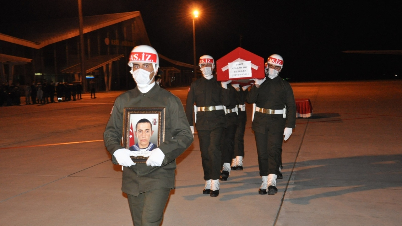 Rahatsızlanan asker şehit oldu