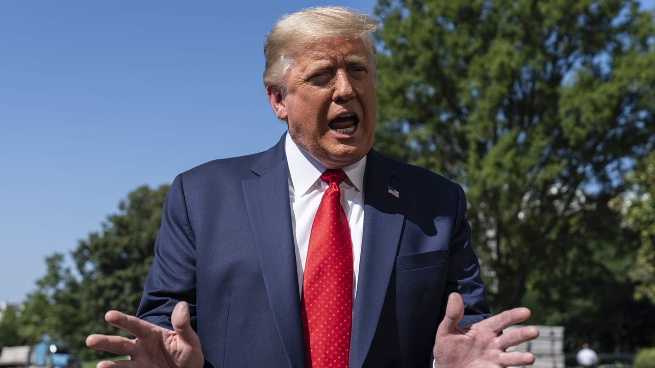 Trump: Demokrat Parti'nin üçüncü kolu gibi