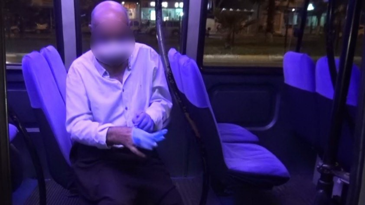80'lik korona hastası minibüste bulundu