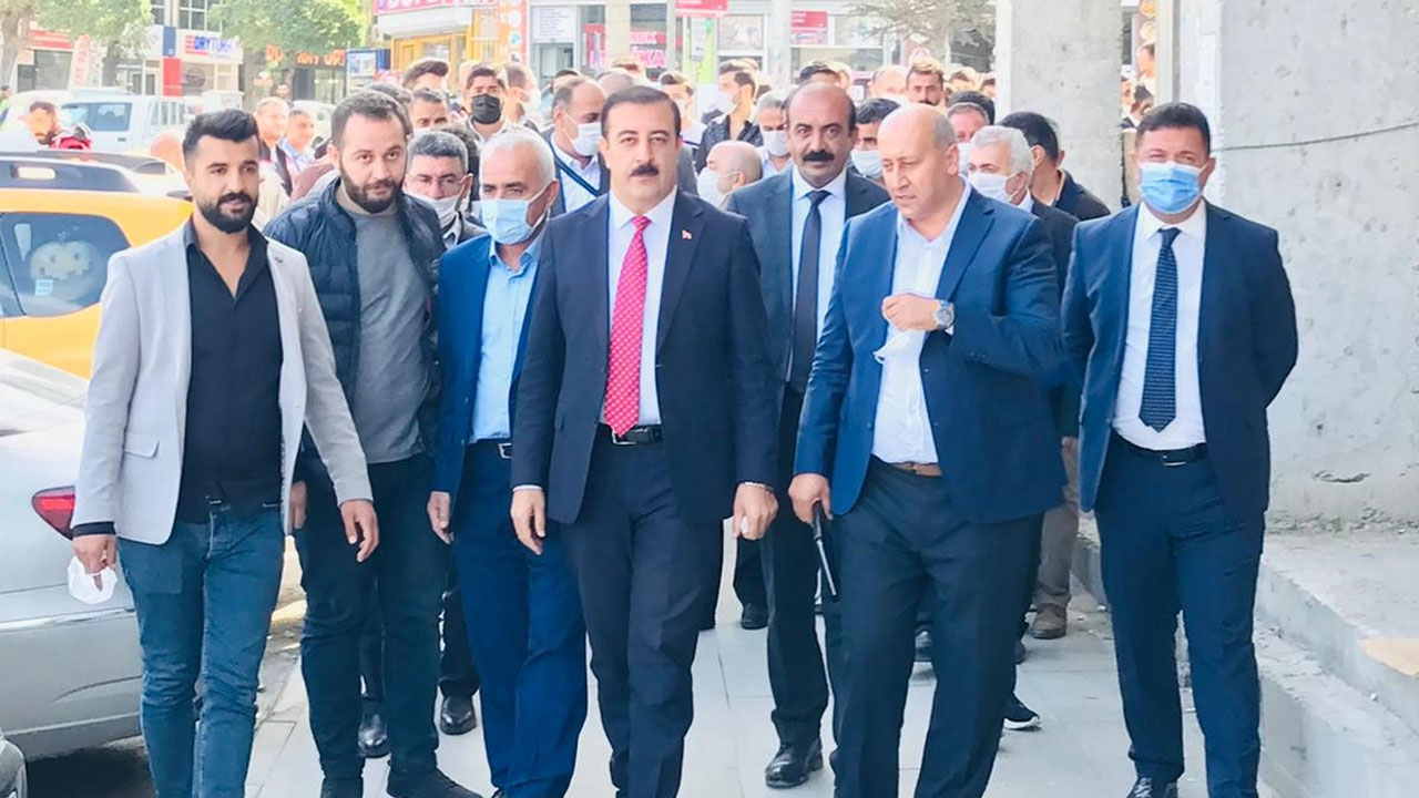 Jirki aşireti AK Parti'ye katıldı