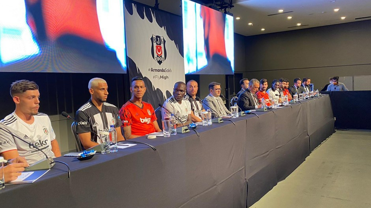 Ahmet Nur Çebi: Şampiyonluğu kovalayacağız, bu yarışta biz de varız