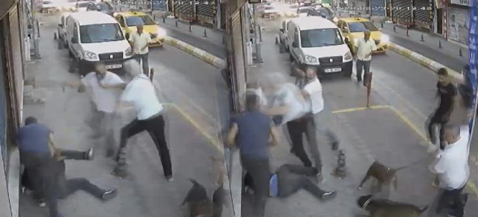 Kadıköy'de taksicilerle köpekli genç kavga etti!