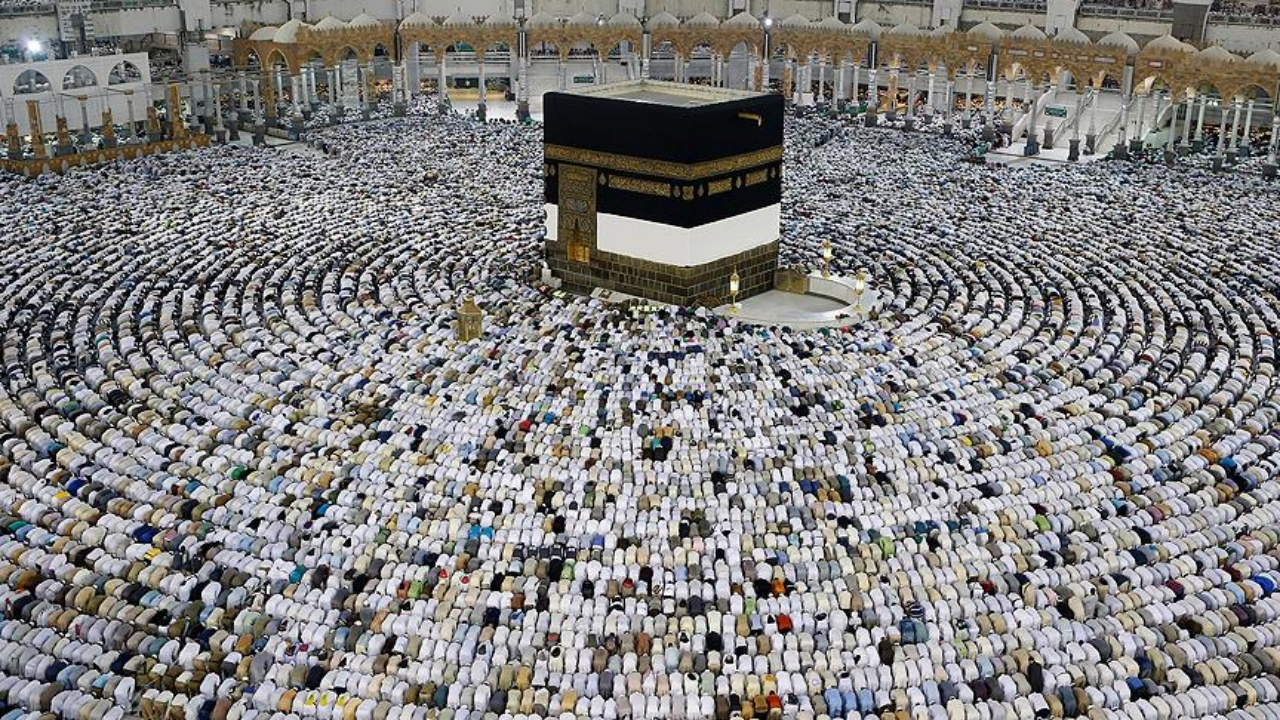 Kabe, 7 ay sonra cemaatine kavuştu