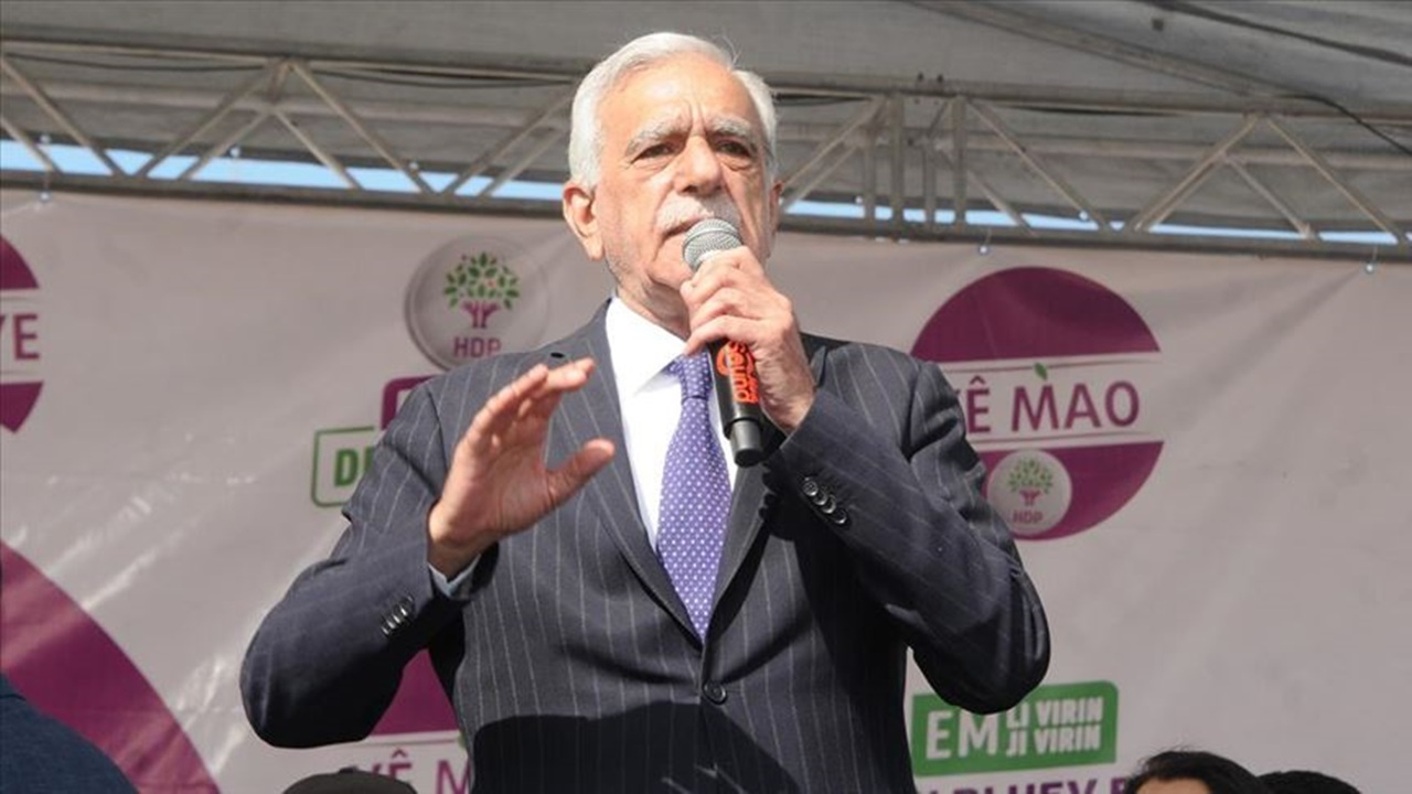 Ahmet Türk, Kobani soruşturması kapsamında adli kontrolle serbest bırakıldı