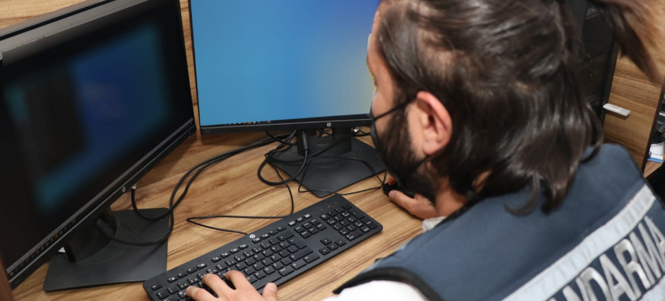Yasadışı yayın yapan 354 web sitesi erişime kapattırıldı