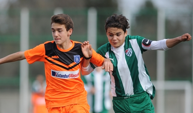 Galatasaray Enes Ünal'ın kardeşini transfer etti!