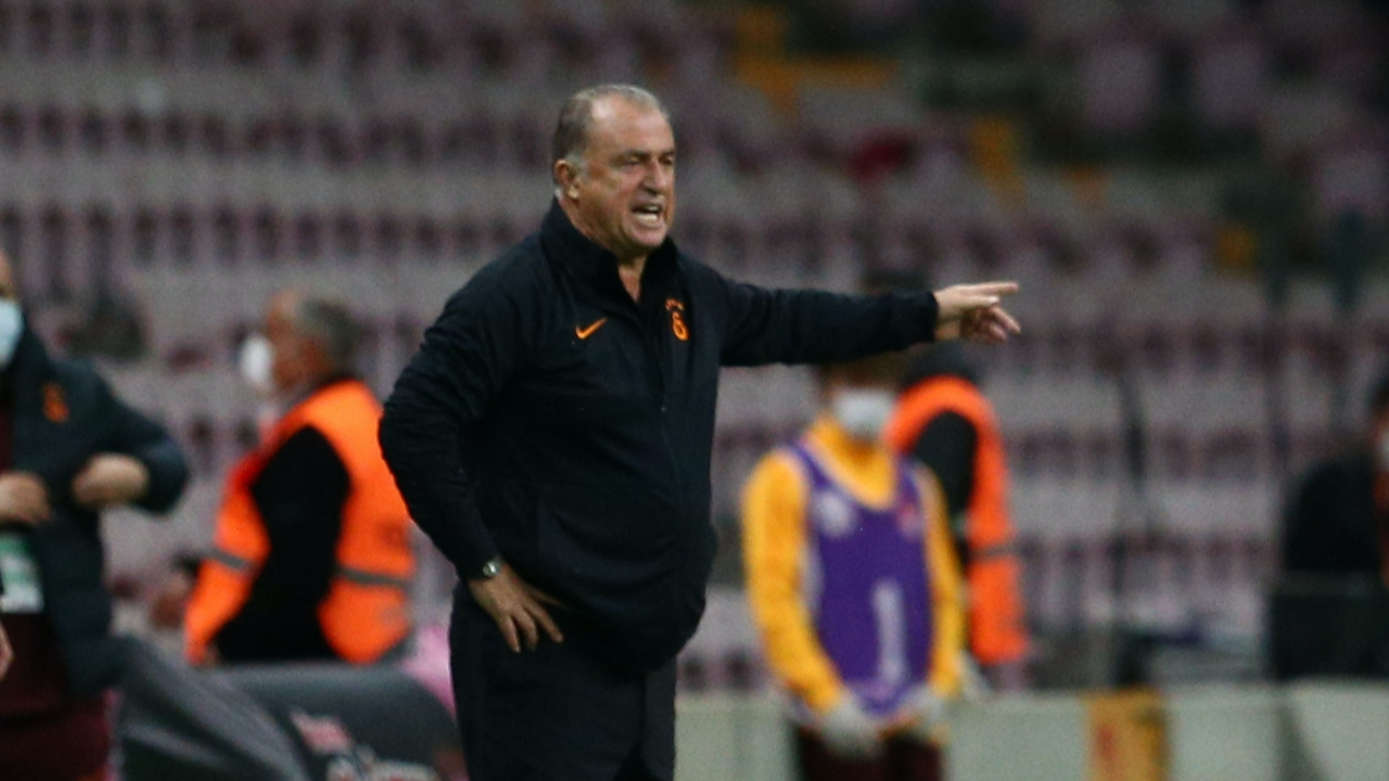 Fatih Terim'den VAR tepkisi: Bizim VAR'la sağlık taraması gibi...