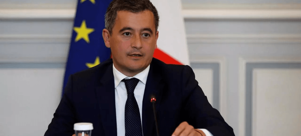 'Hz. Muhammed karikatürleri derste gösterilsin'