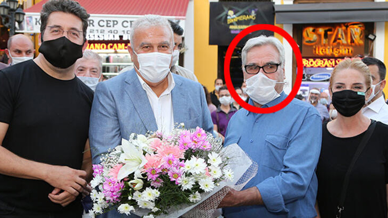 Ünlü oyuncularla fotoğraf çektiren muhtarın korona testi pozitif çıktı!
