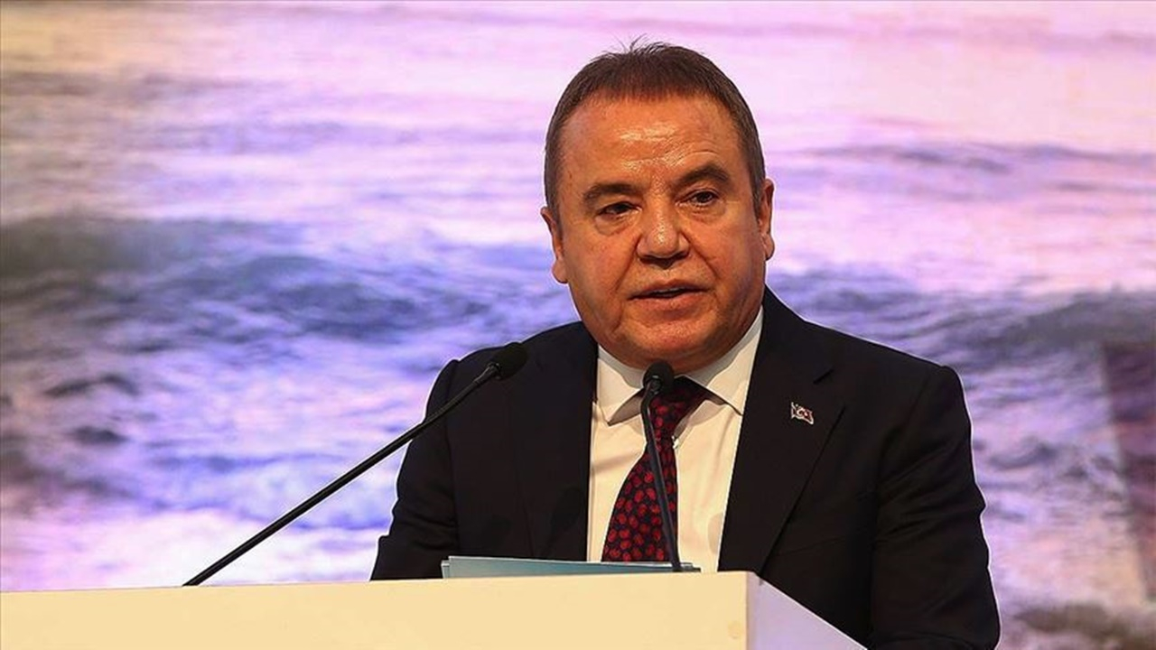 Muhittin Böcek'ten iyi haber geldi