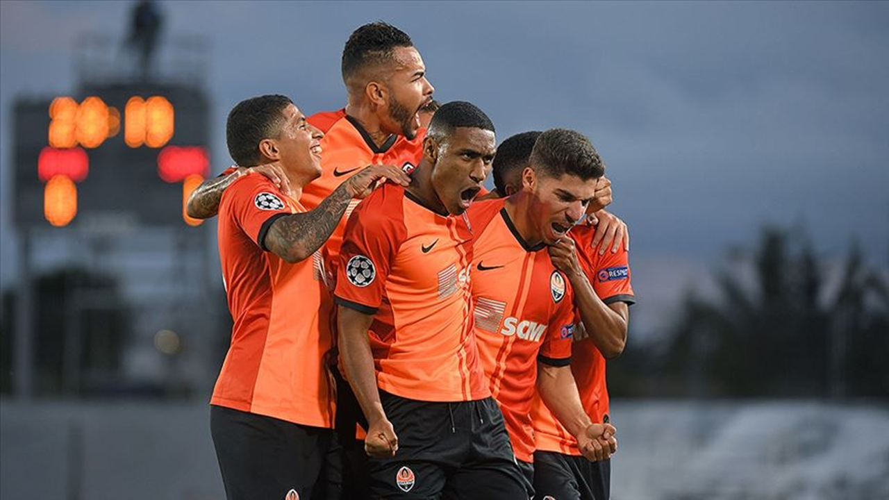 Real Madrid evinde Shakhtar Donetsk'e boyun eğdi