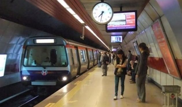 Şişli metrosu taraftarlar yüzünden kapatıldı!