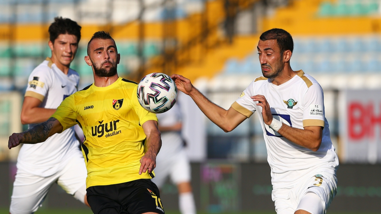 İstanbulspor'dan Akhisaspor karşısında müthiş geri dönüş