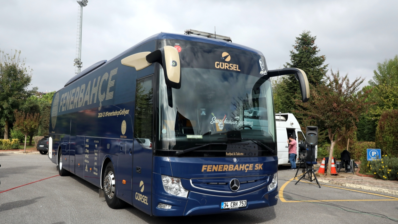 Fenerbahçe'nin yeni takım otobüsünü taraftar tasarladı