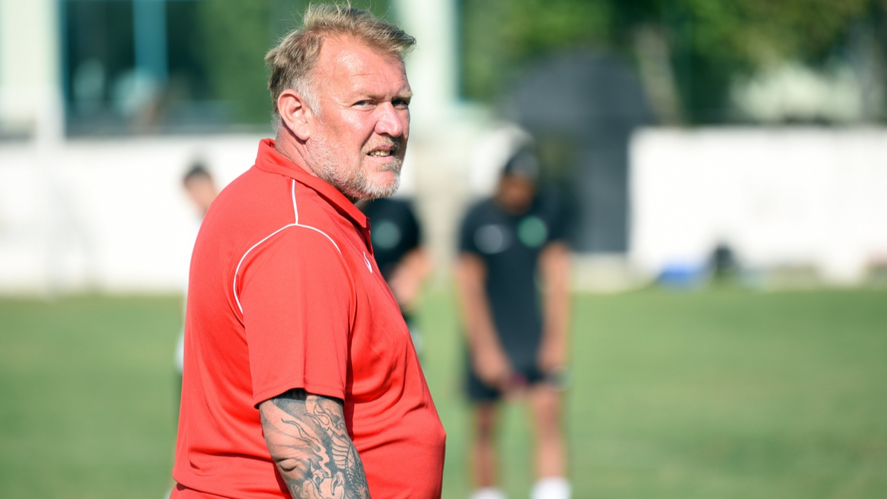 Robert Prosinecki: Bir galibiyet aldık diye durmayacağız