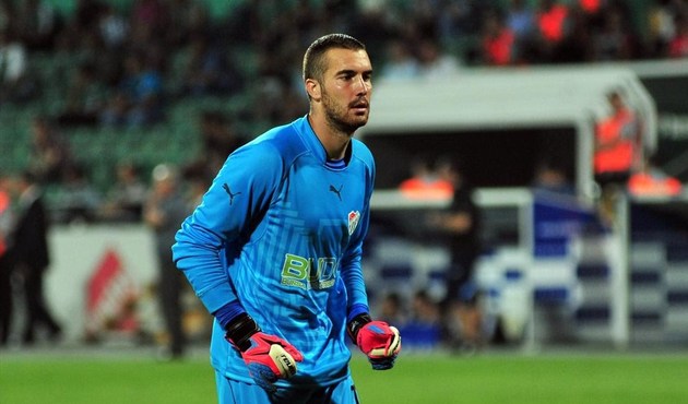 Harun Tekin Bursaspor'la köprüleri attı!