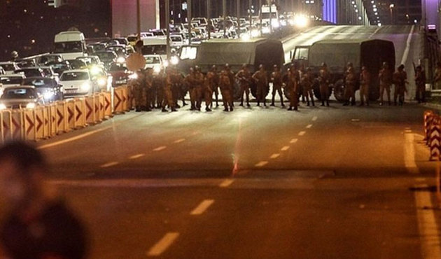 İşte dakika dakika FETÖ'nün ihanet hazırlığı