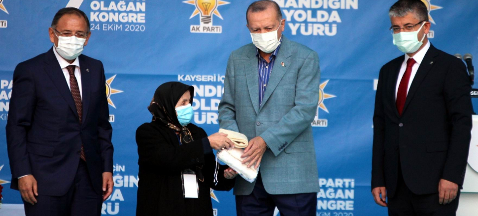 Safiye Teyze Erdoğan'dan istedi