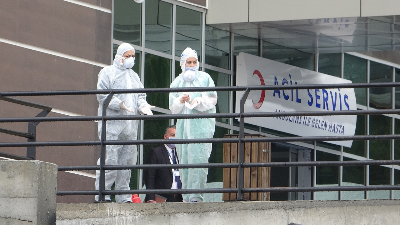 İstanbul'da tüm hastanelerde pandemi bölümü kurulacak