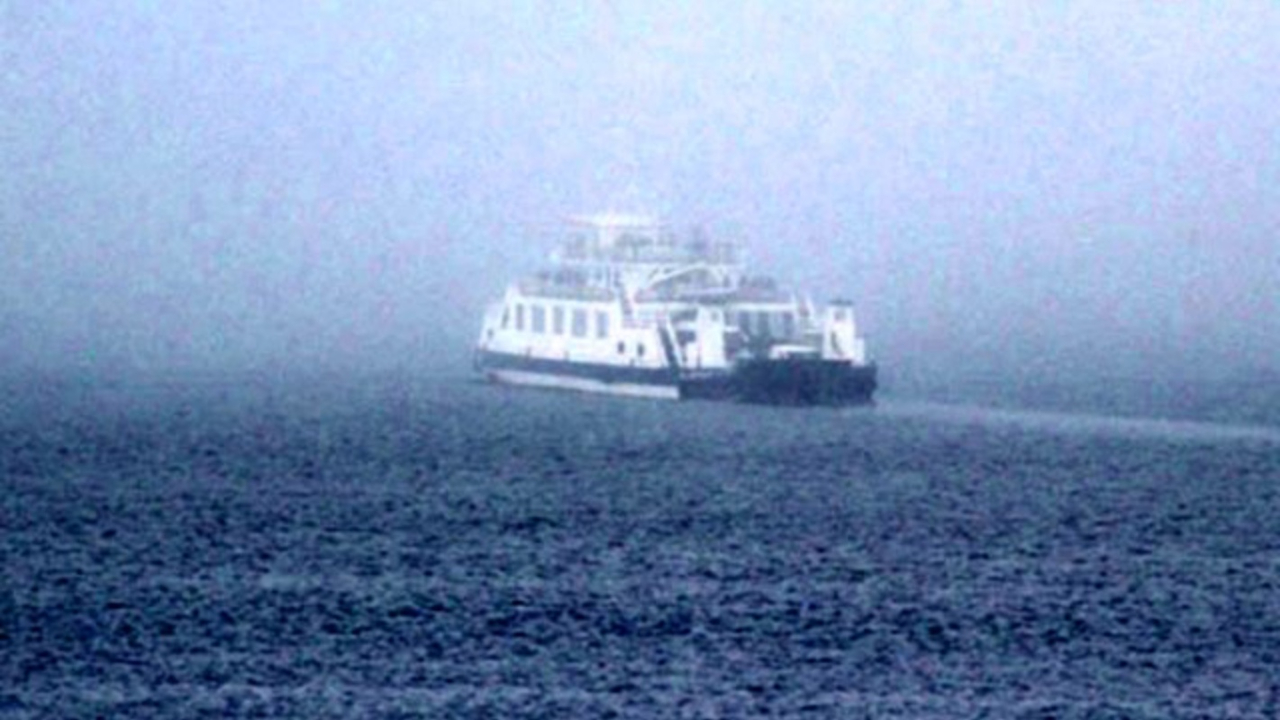 İstanbul'da vapur seferlerine sis engeli