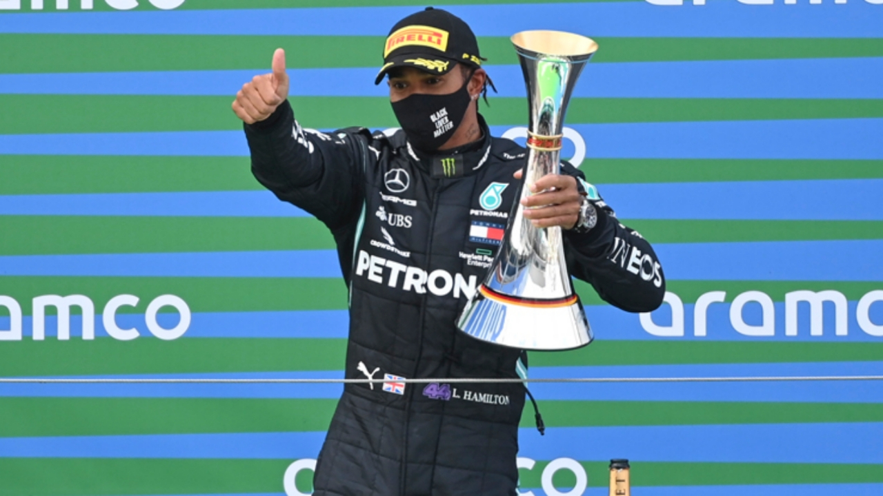Lewis Hamilton nihayet Michael Schumacher'i geçti