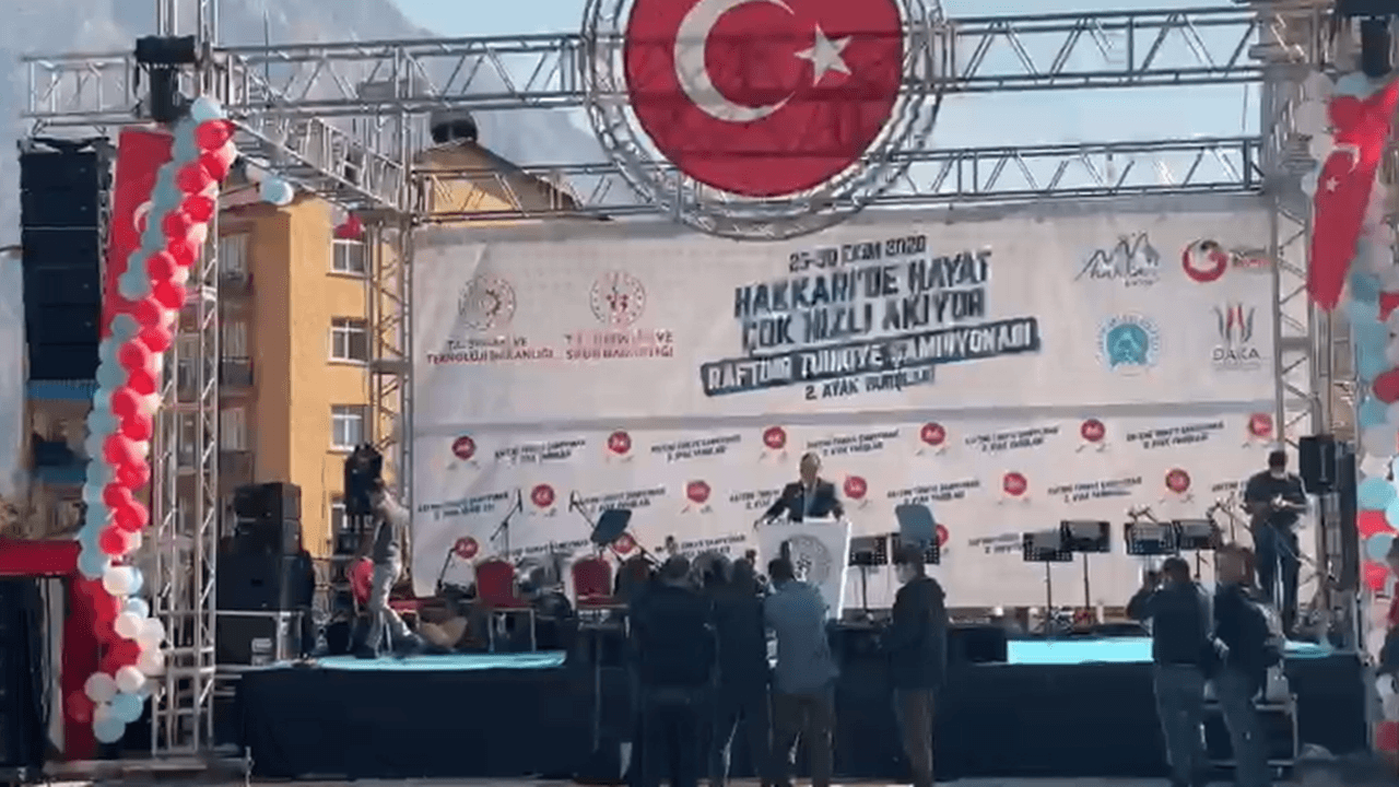Bakan Kasapoğlu Hakkari'den birlik mesajı verdi