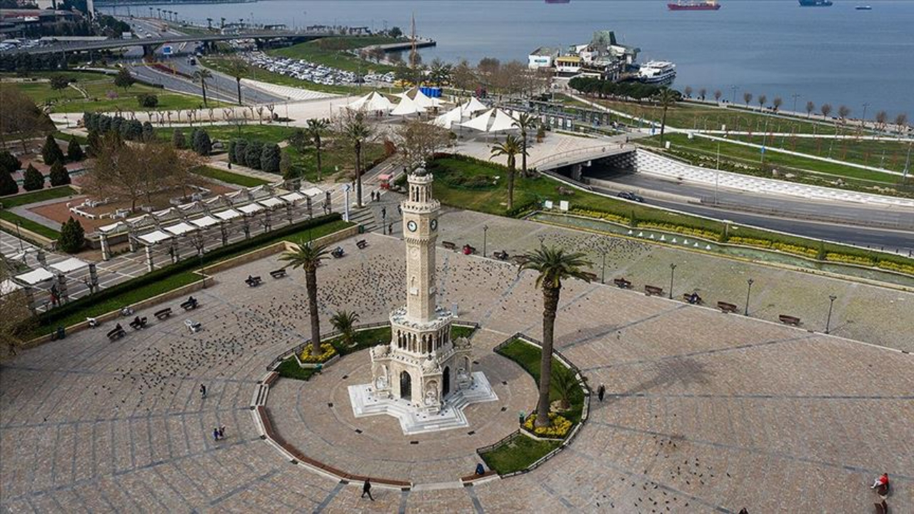 İzmir'de yeni koronavirüs kararları!