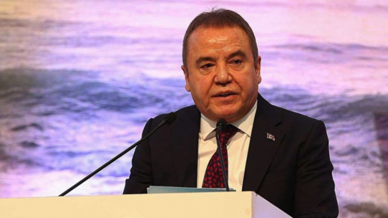 Muhittin Böcek'ten sevindiren haber