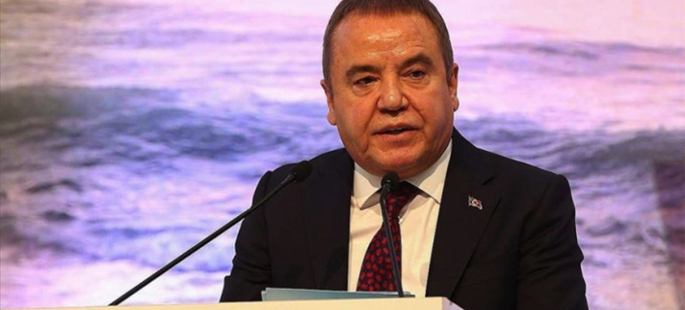 Muhittin Böcek'ten sevindiren haber