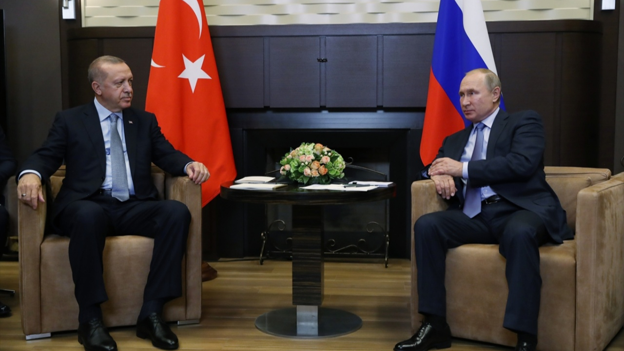 Erdoğan ile Putin Karabağ ve İdlib'i görüştü