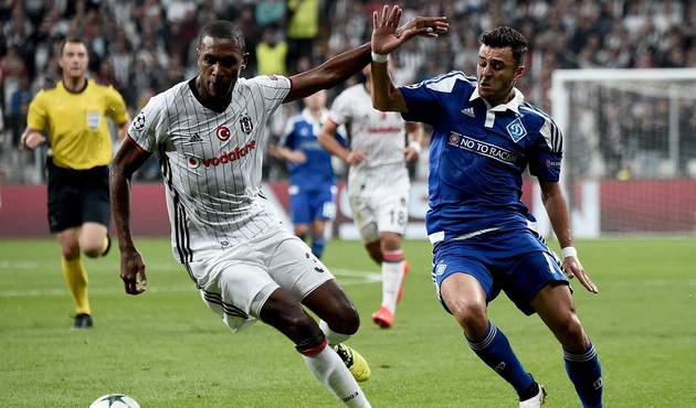 UEFA’dan Beşiktaş’a ceza geldi!