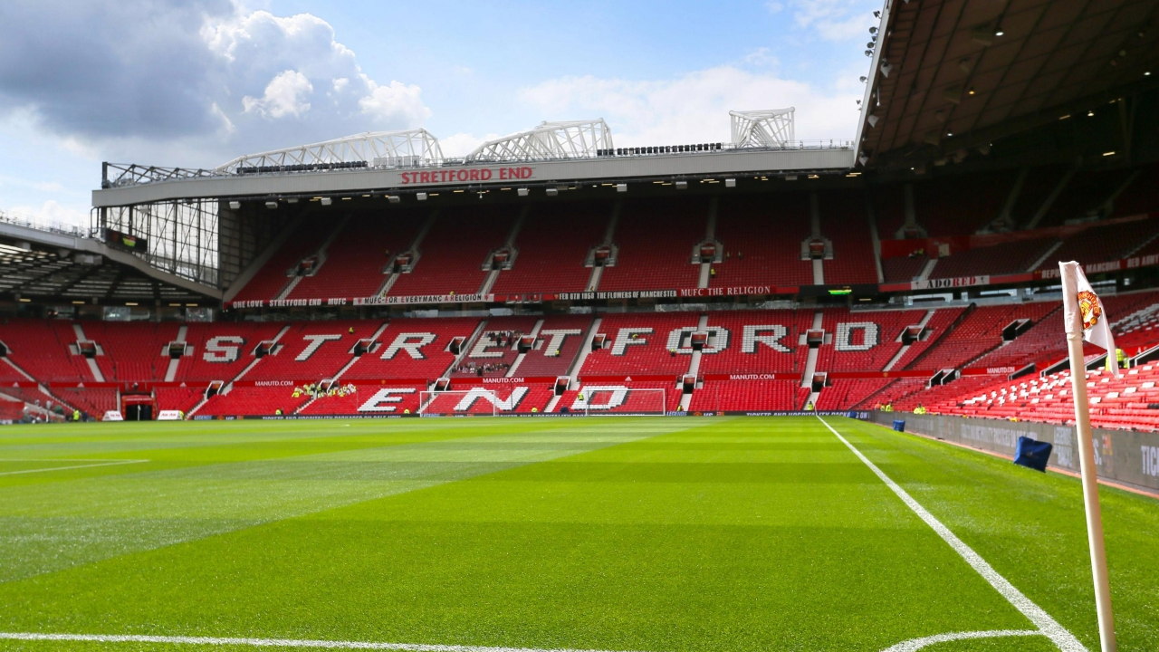 Old Trafford'a her maç 23 bin 500 seyirci alınacak