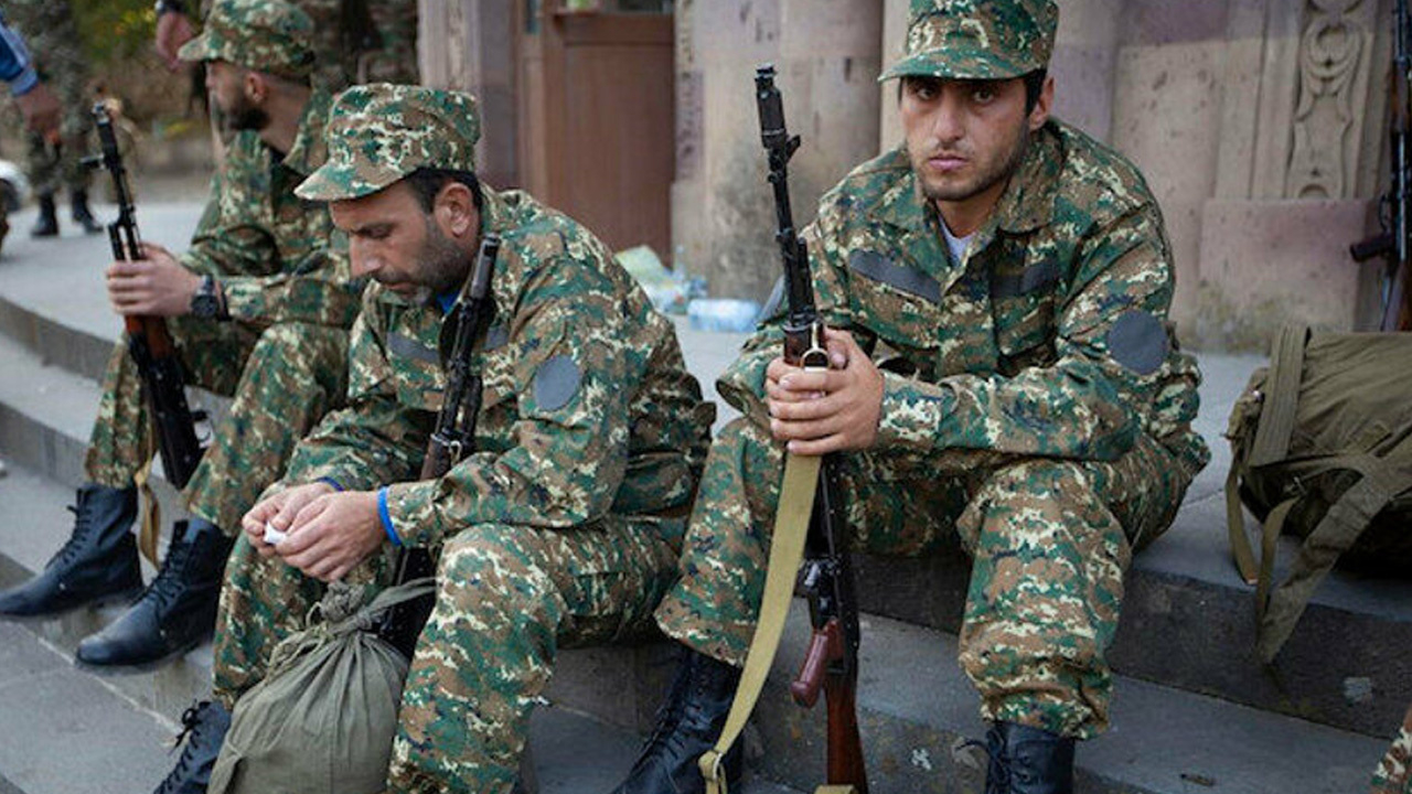 Savaşmak için iki bin kişiye emir verildi! 300 kişi geldi...