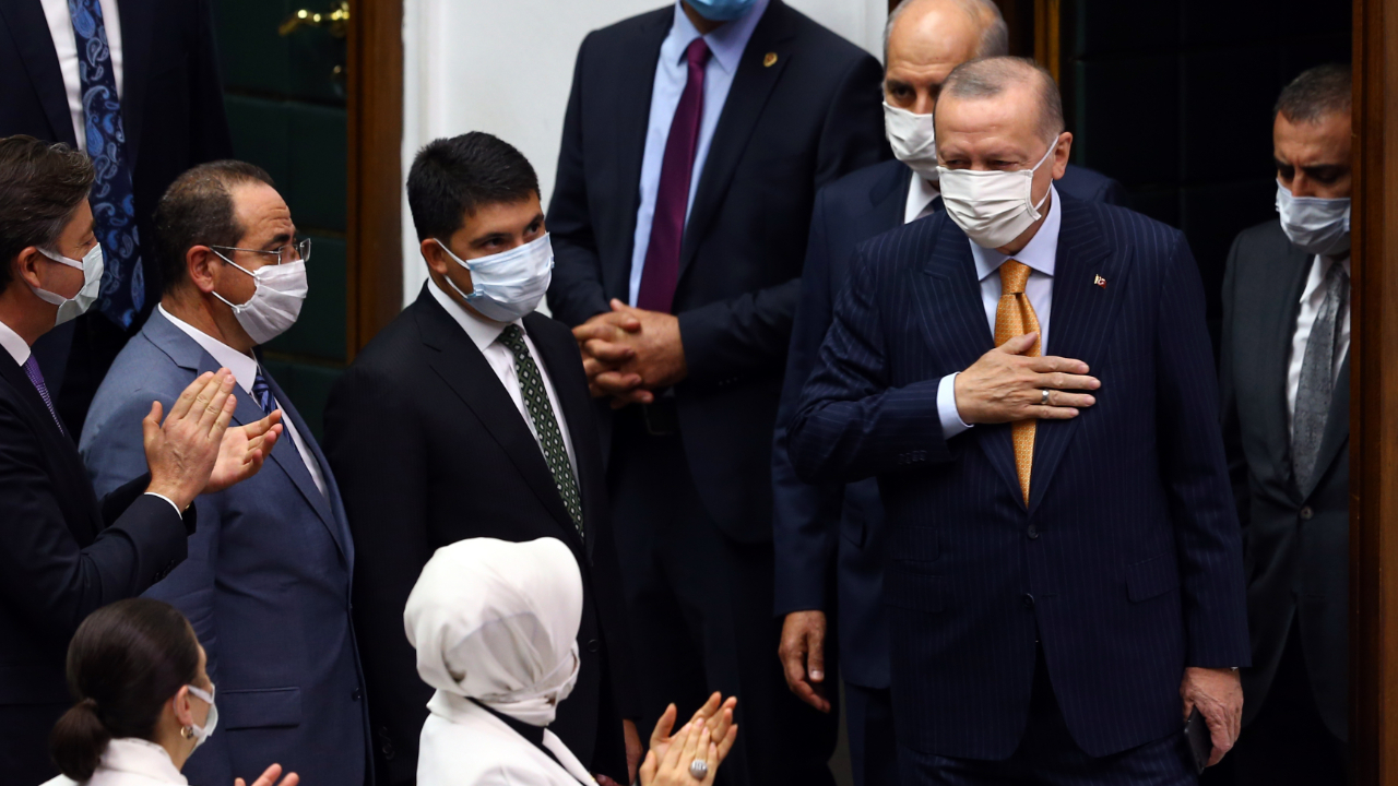 Rezil kapağa Erdoğan'dan suç duyurusu