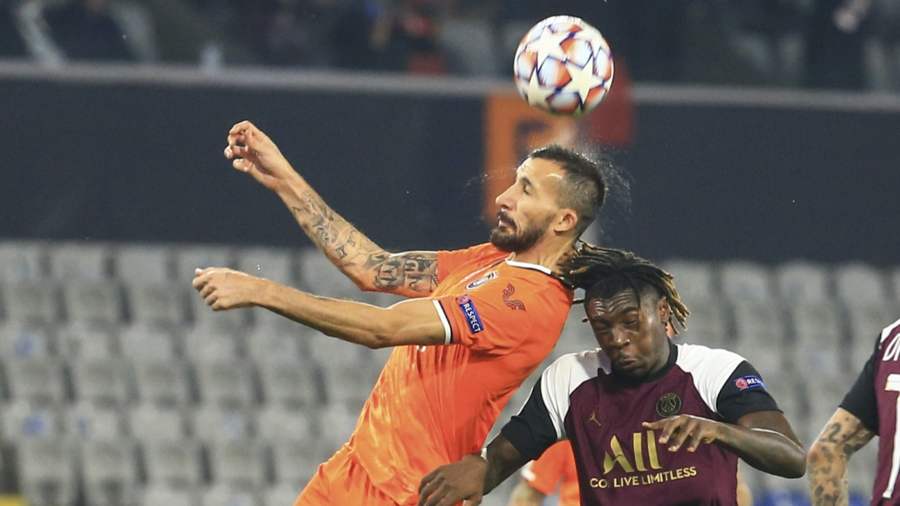 Mehmet Topal'dan PSG maçında dalya