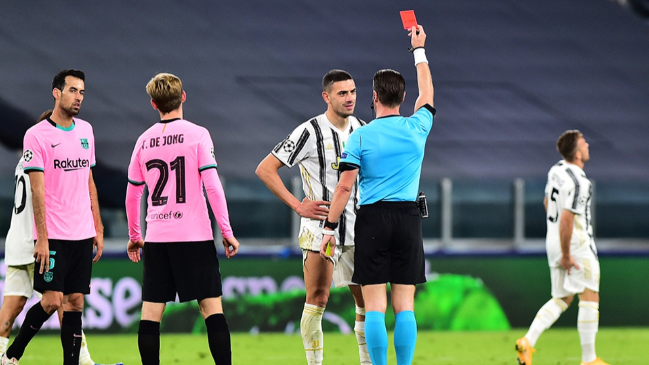 Merih Demiral Messi'ye adım attırmadı