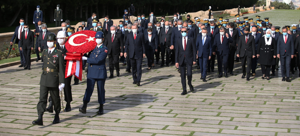 Devlet erkanı Anıtkabir'i ziyaret etti!